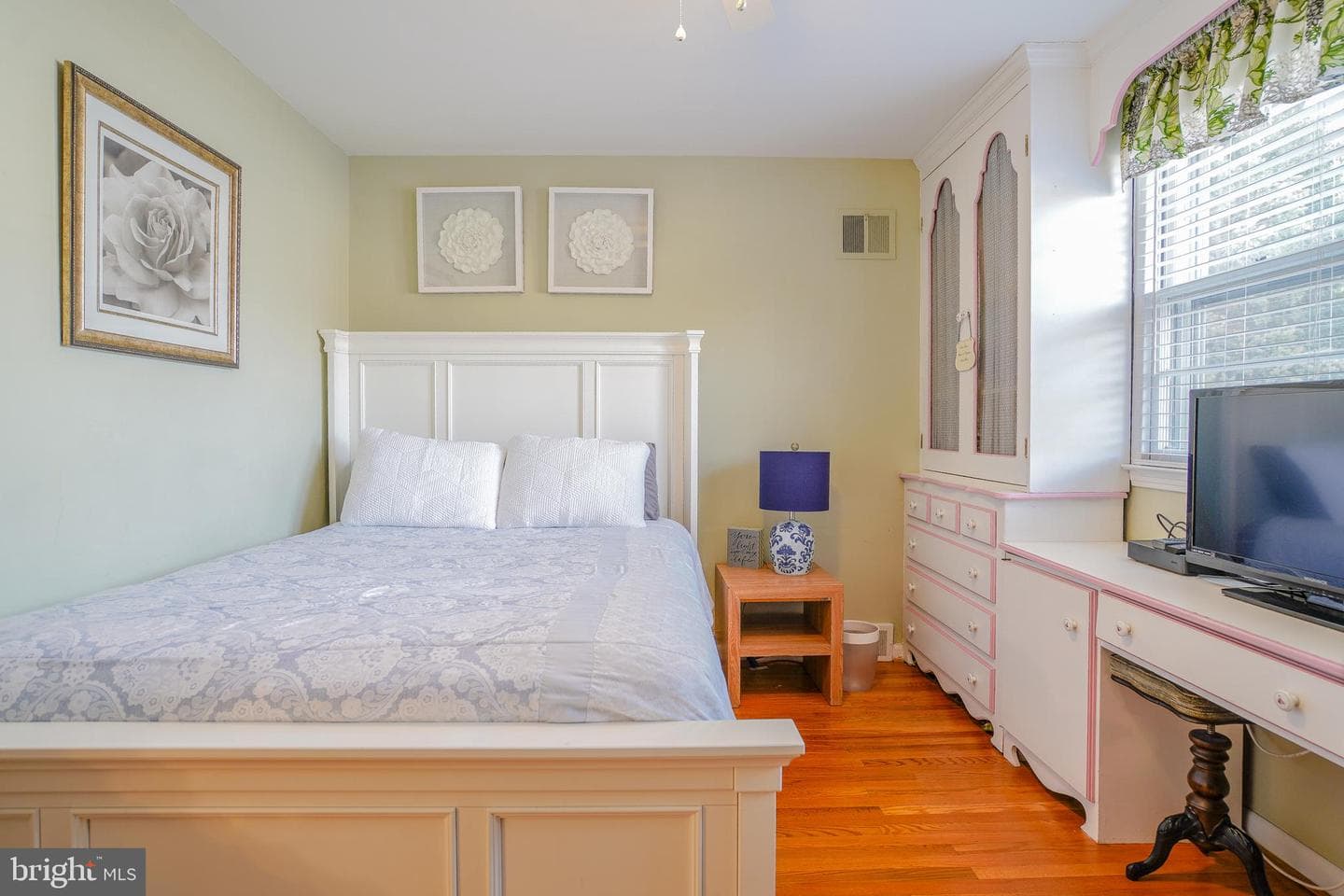 245 Barclay Circle photo 39