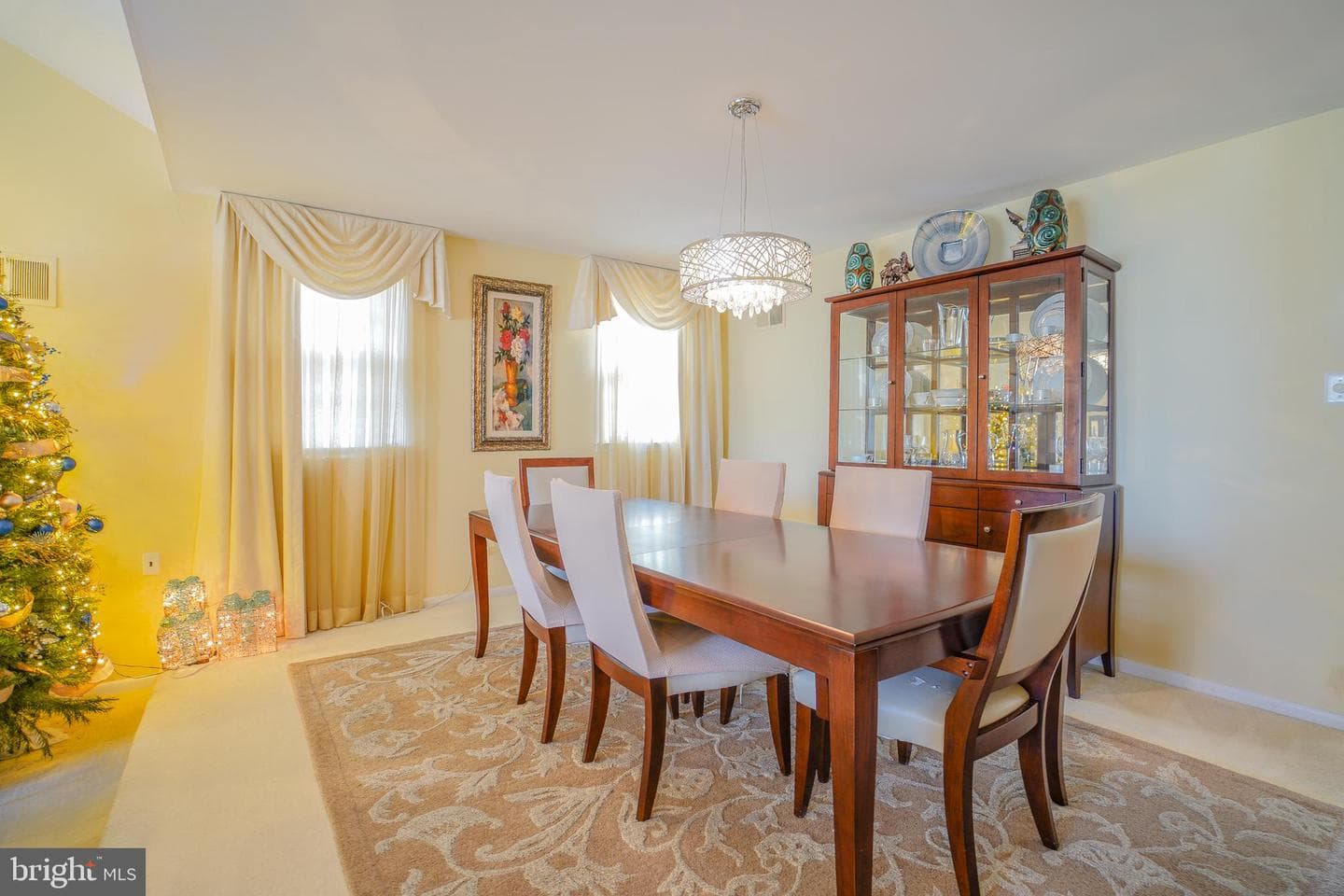 245 Barclay Circle photo 8