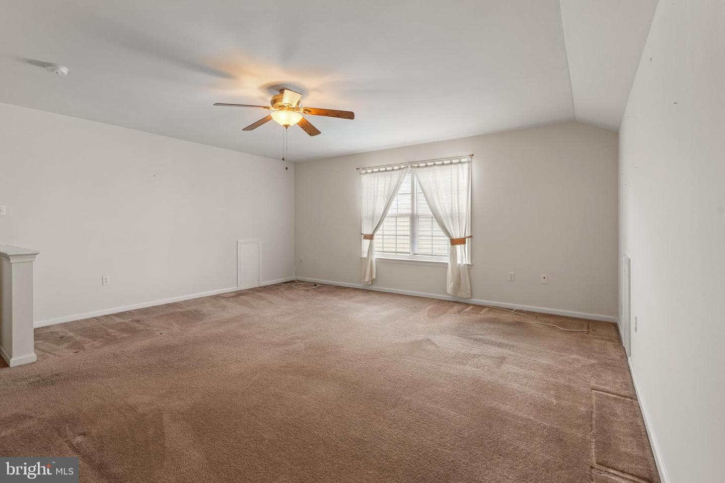 4389 Meadowridge Lane photo 27