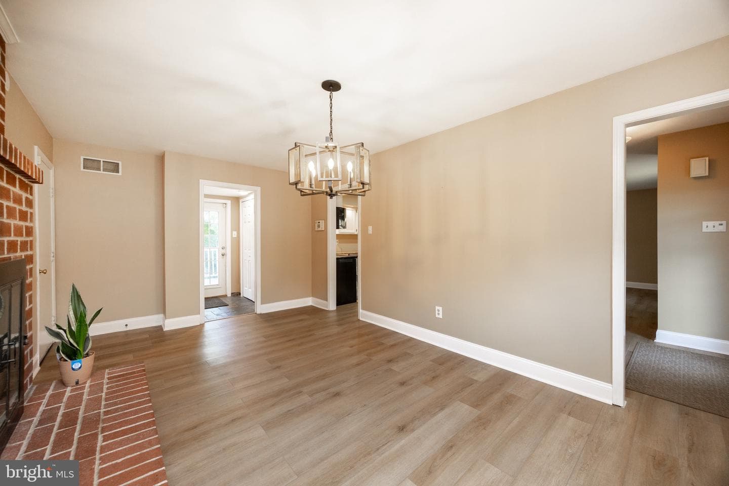 603 Nantucket Circle photo 13
