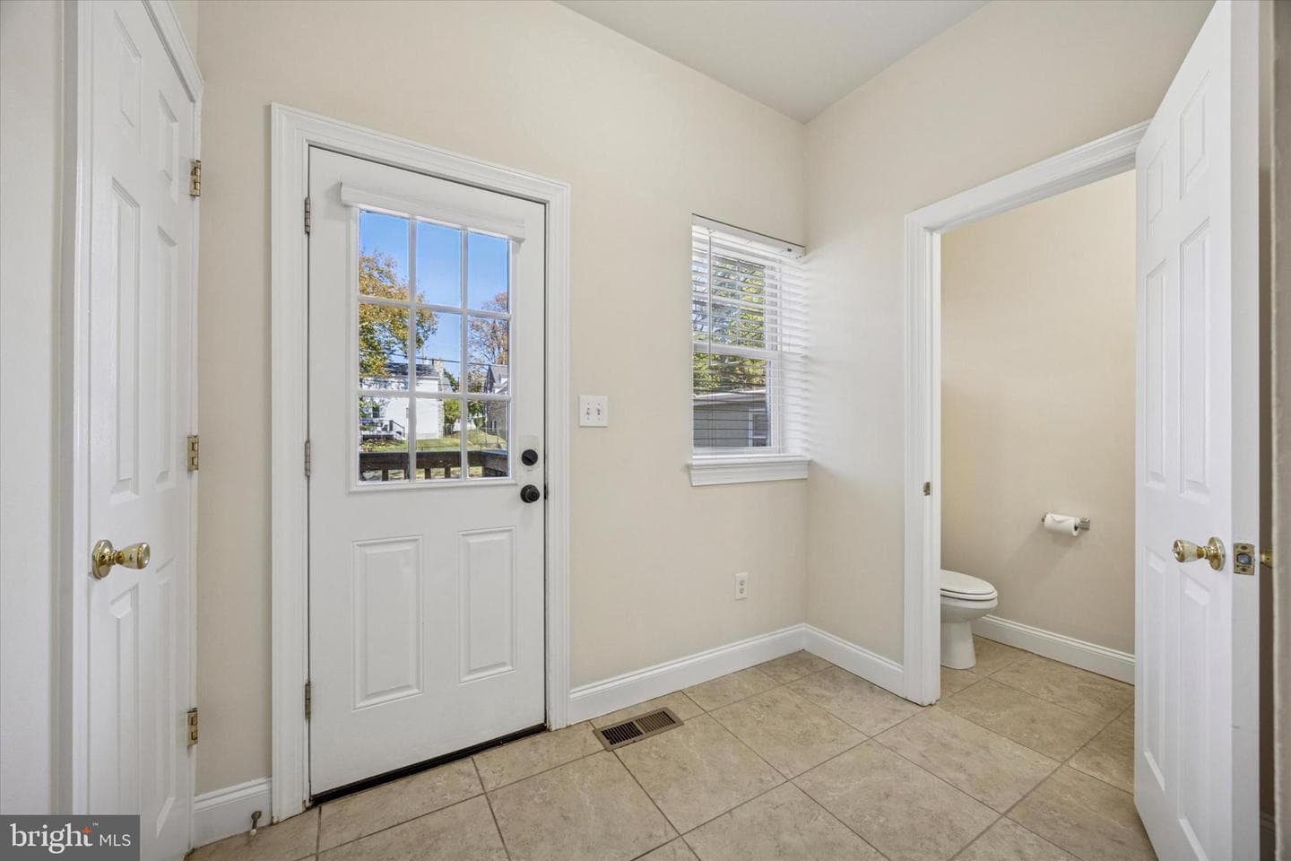 639 High Street photo 10
