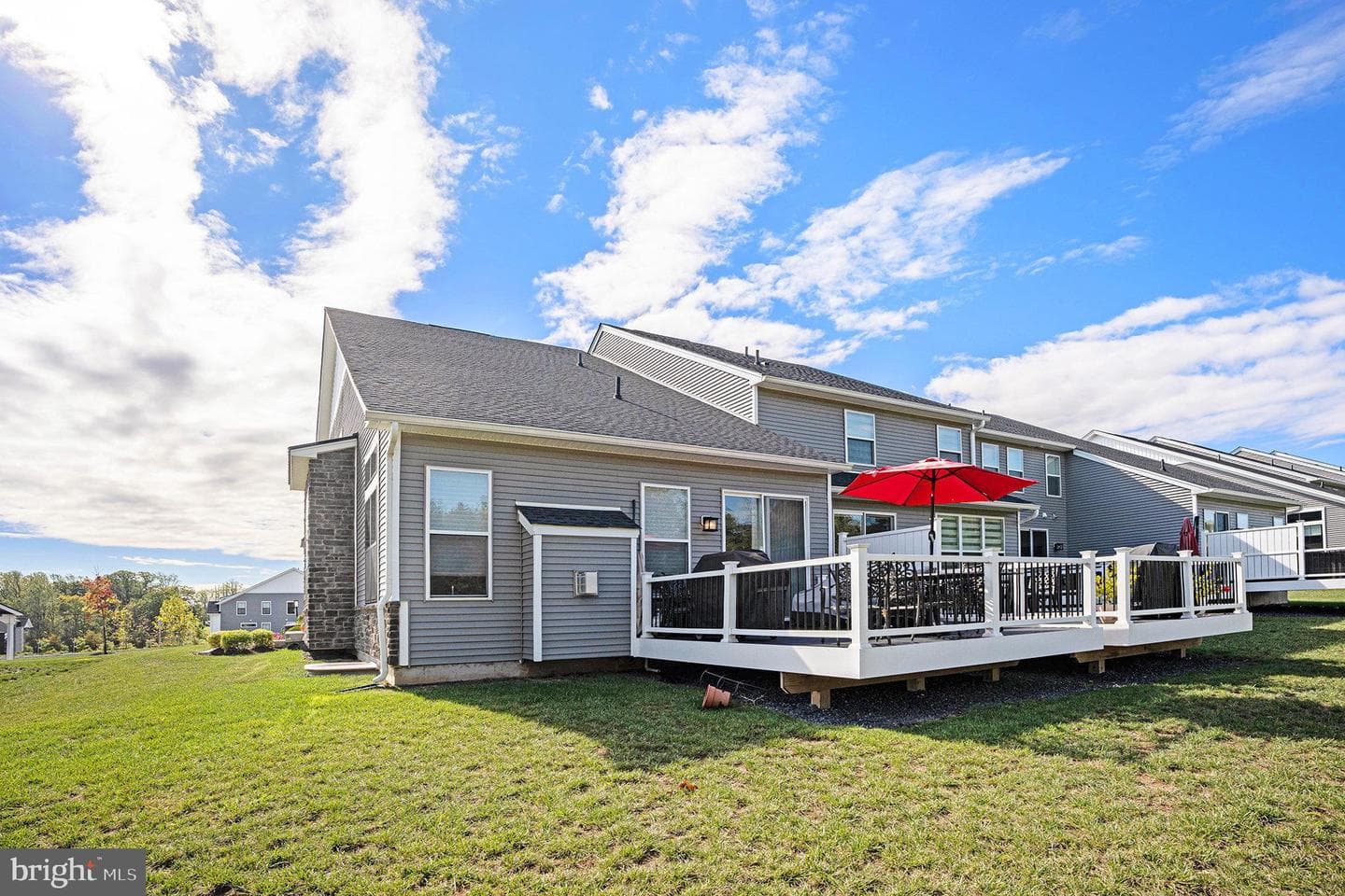 15 Umbrell Drive photo 34