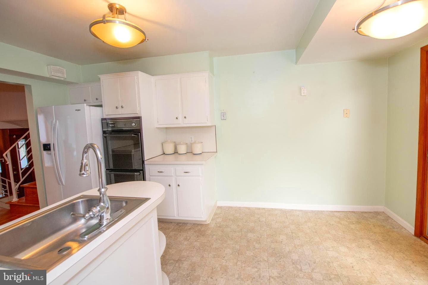 247 Leona Avenue photo 23