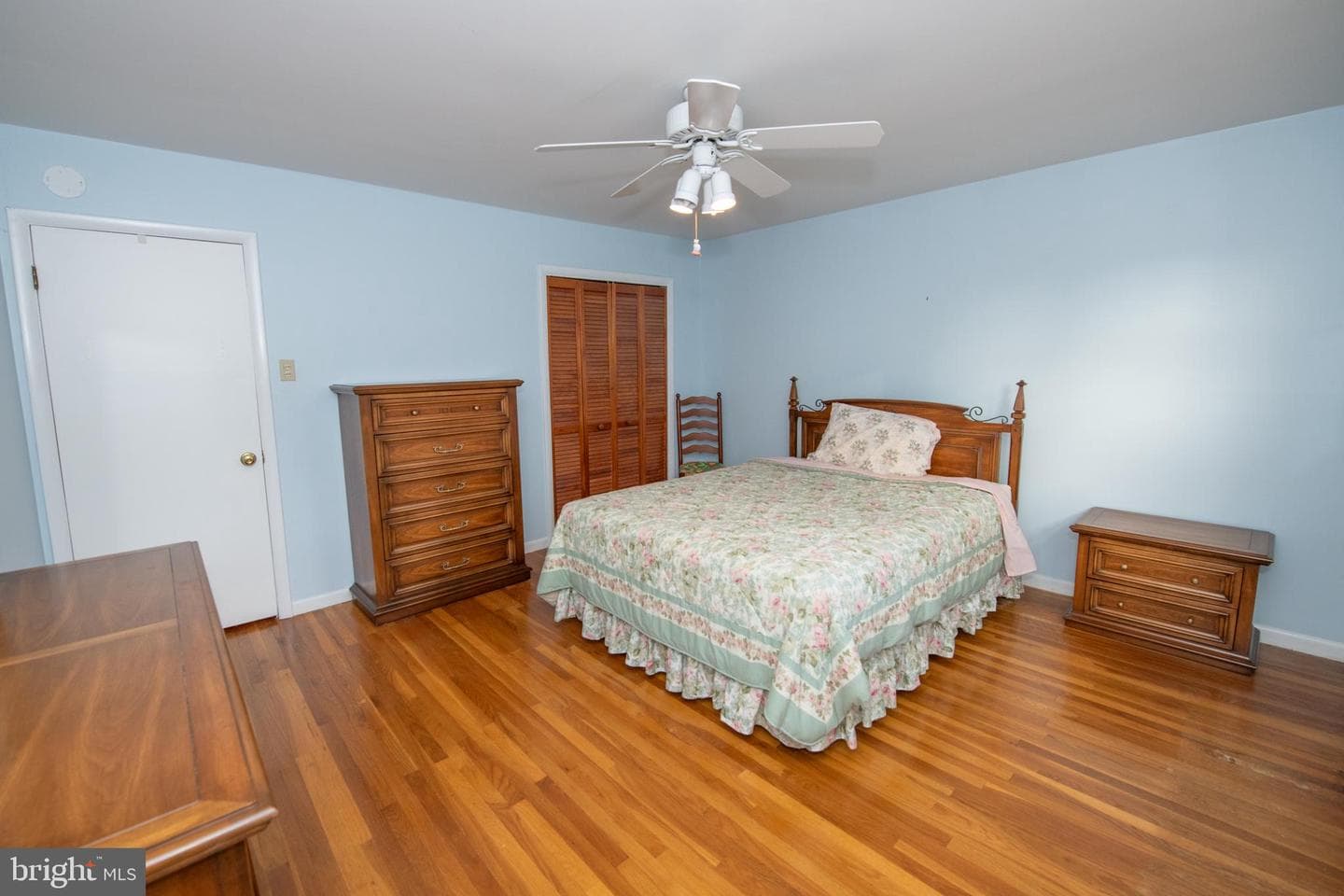 247 Leona Avenue photo 27