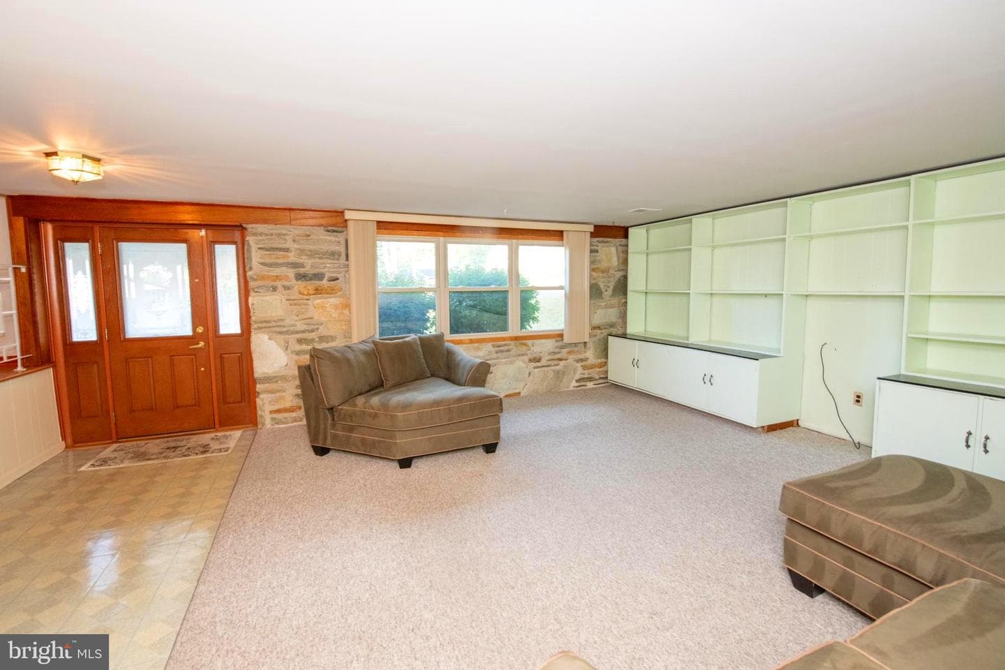 247 Leona Avenue photo 5