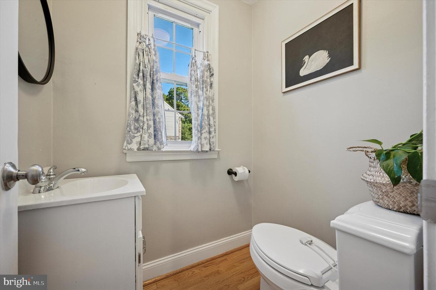 1228 Wheatsheaf Lane photo 13