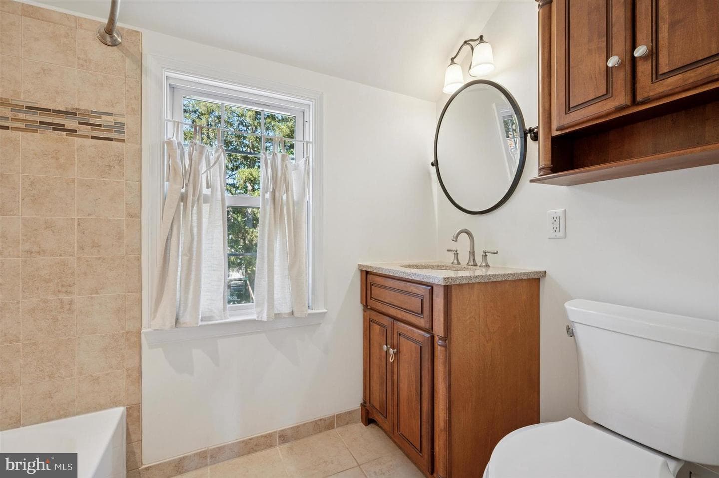 1228 Wheatsheaf Lane photo 19