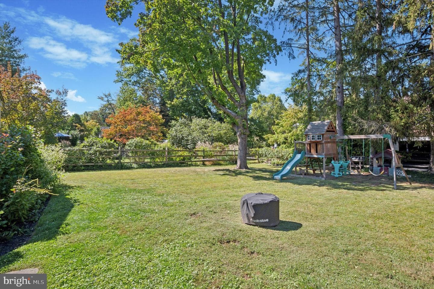 1228 Wheatsheaf Lane photo 21