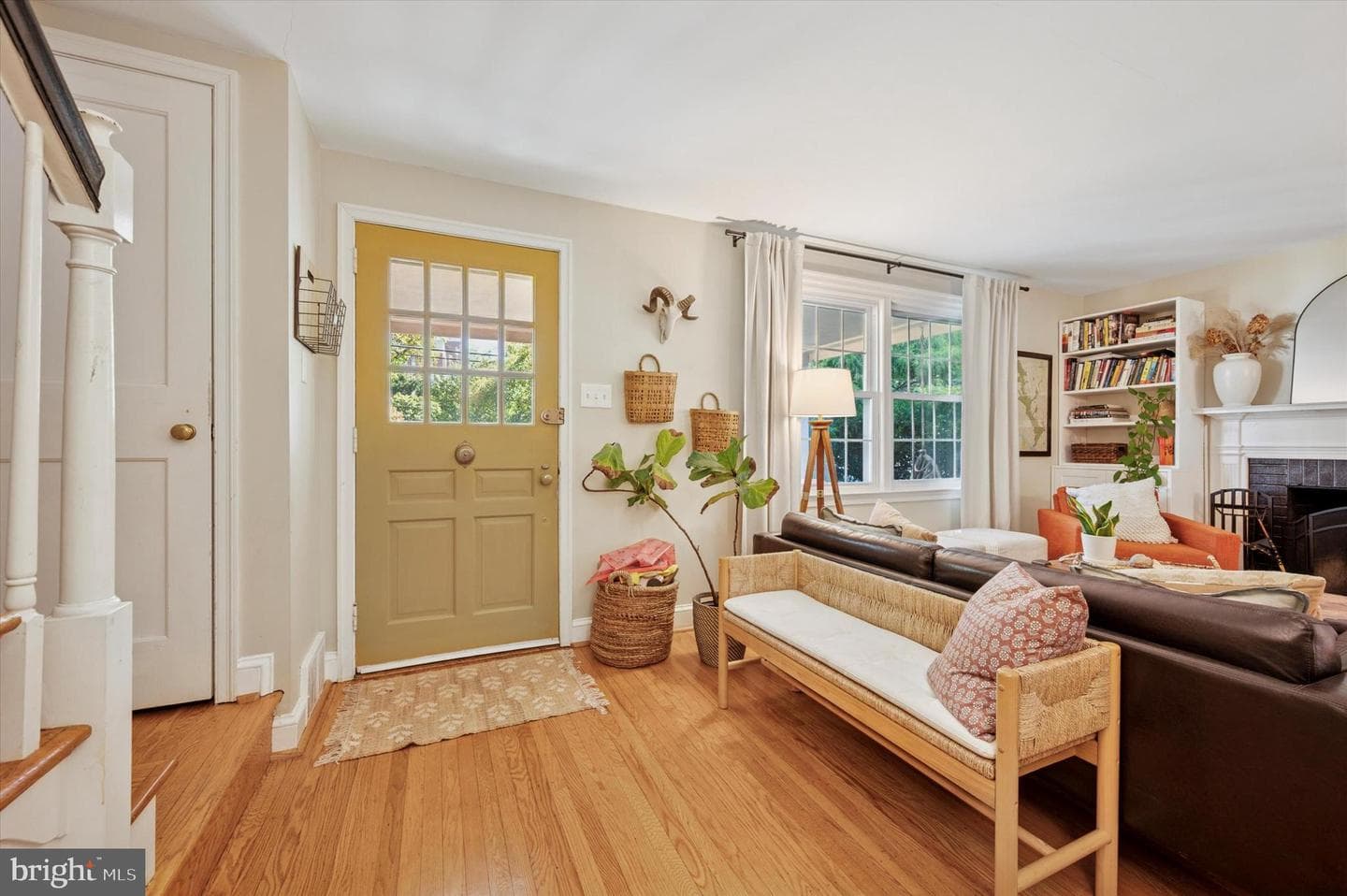 1228 Wheatsheaf Lane photo 3
