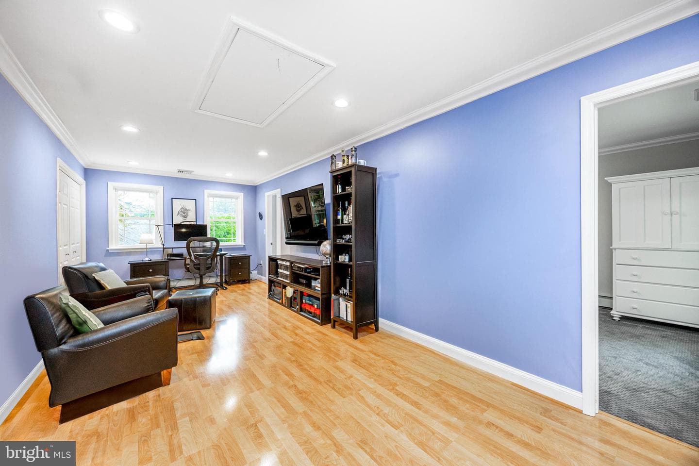 4 E Church Road photo 33