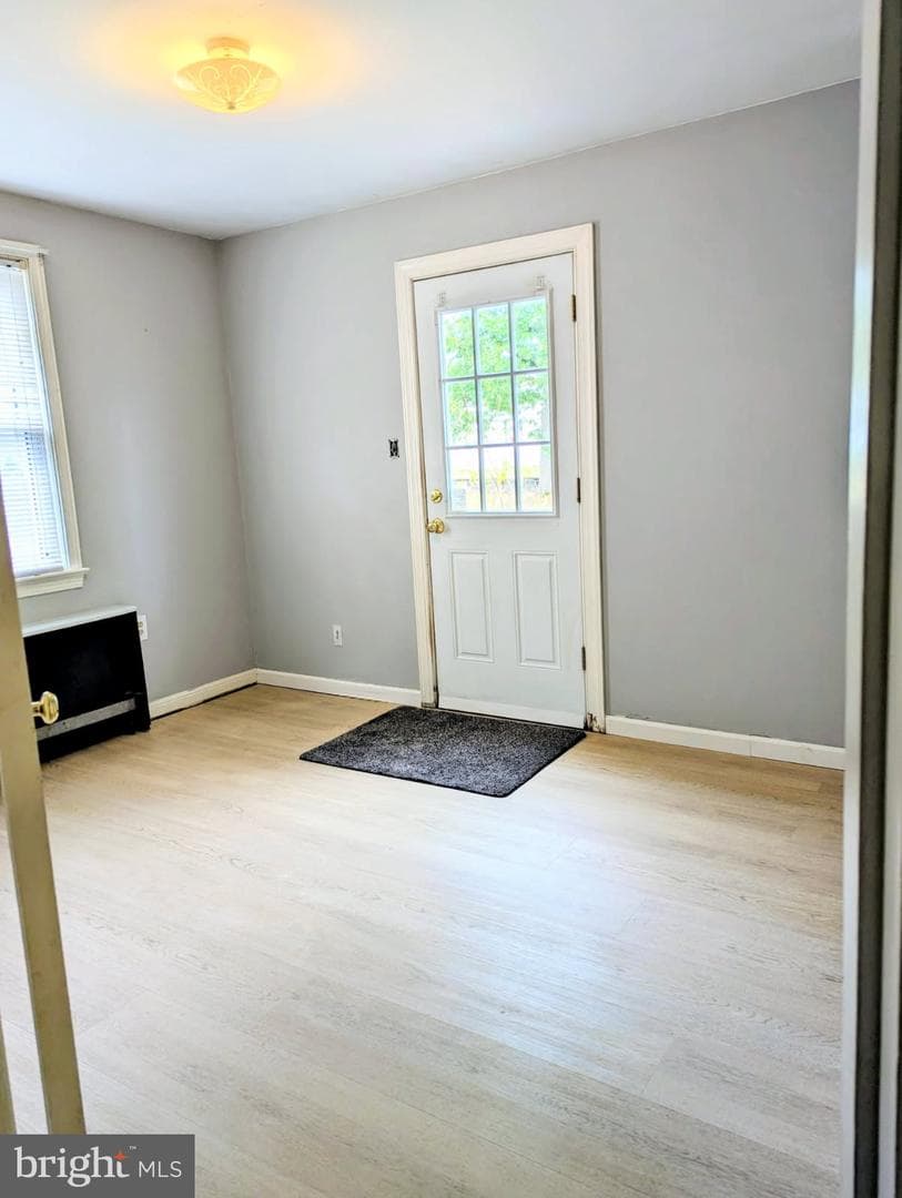 1215 N Franklin Street photo 9