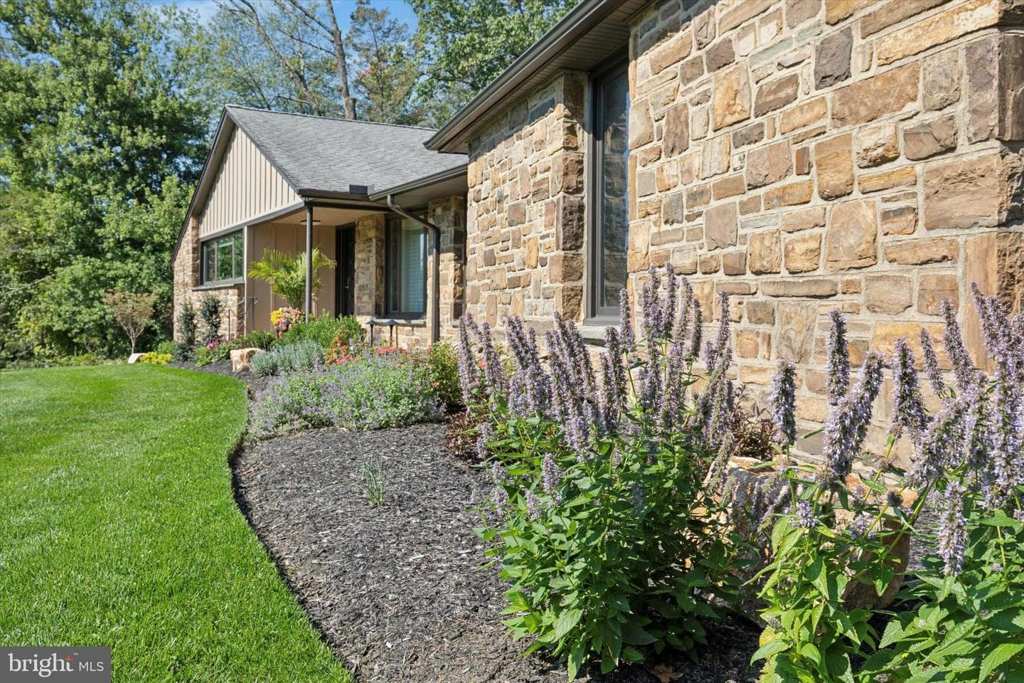 1641 Chattin Road photo 5