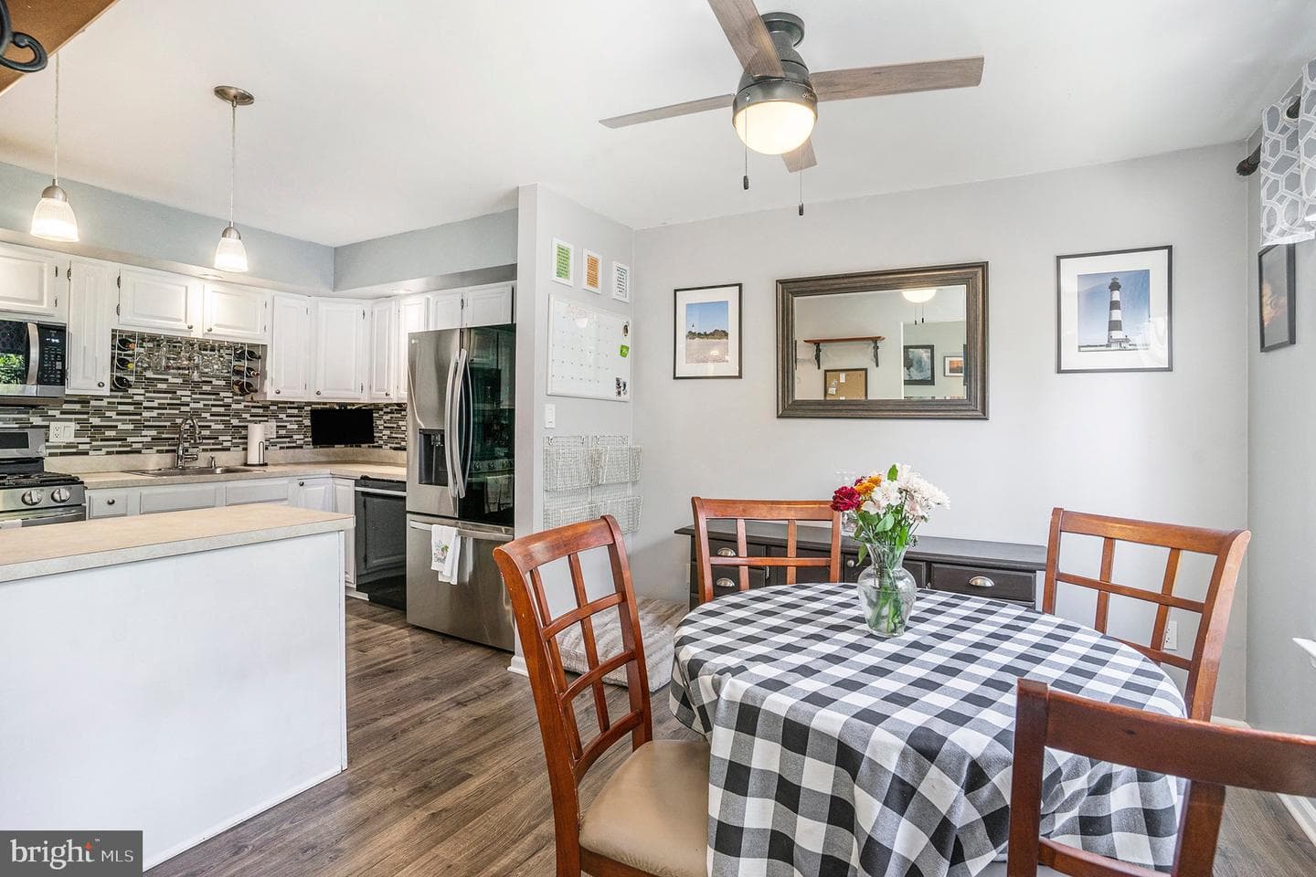 100 Anjou Court photo 12