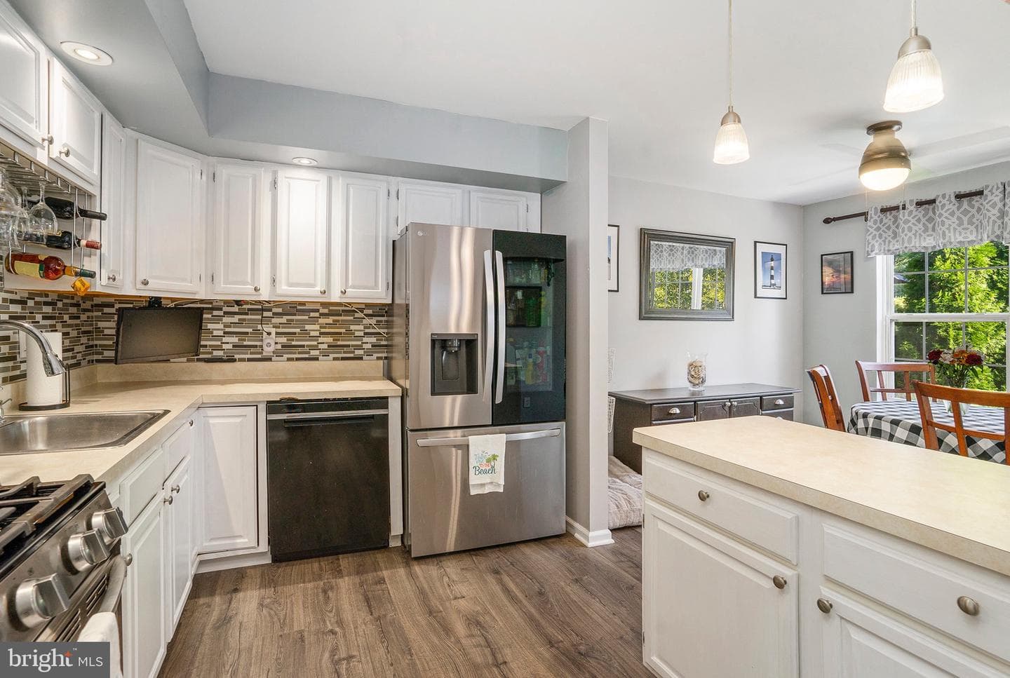 100 Anjou Court photo 18