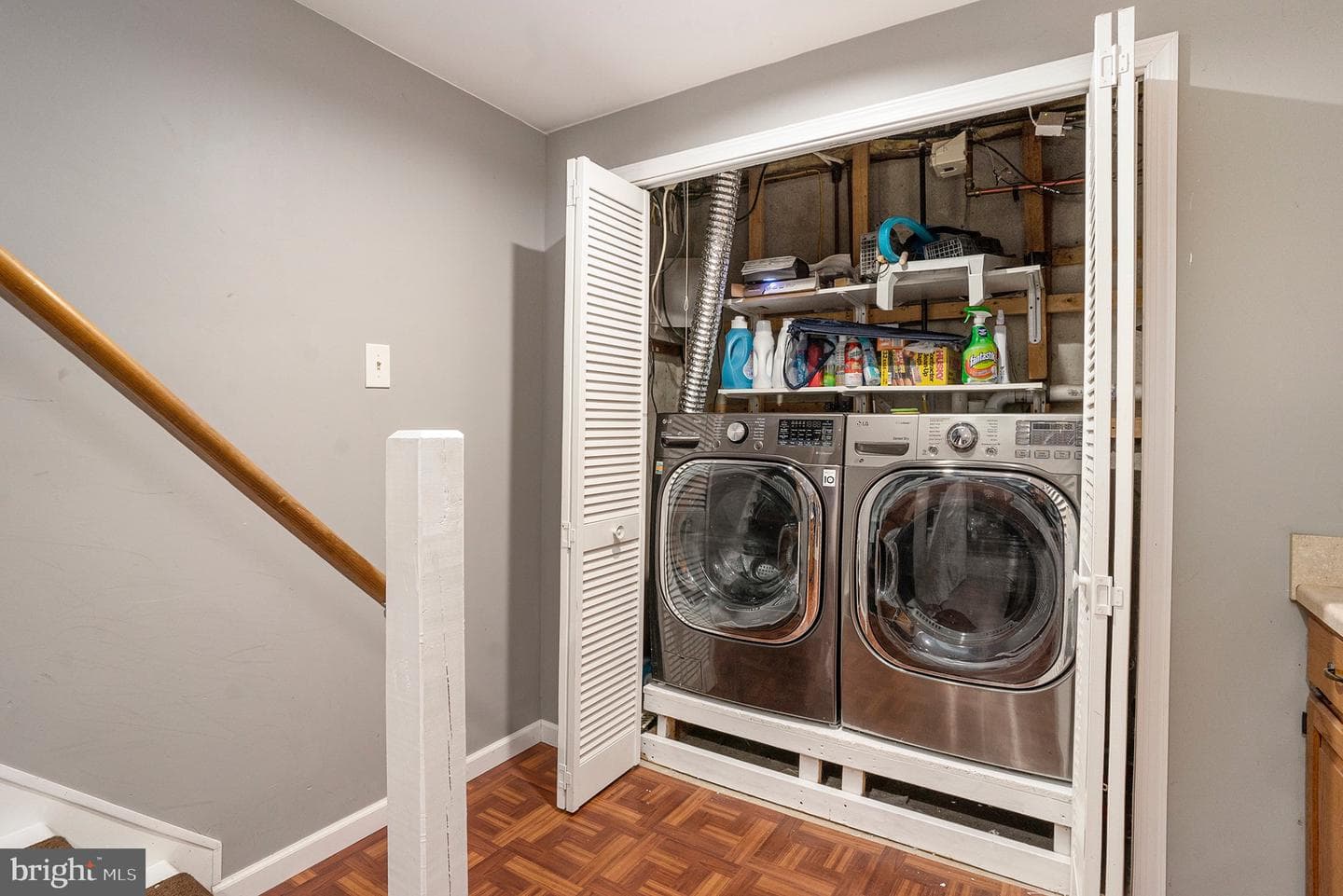 100 Anjou Court photo 35