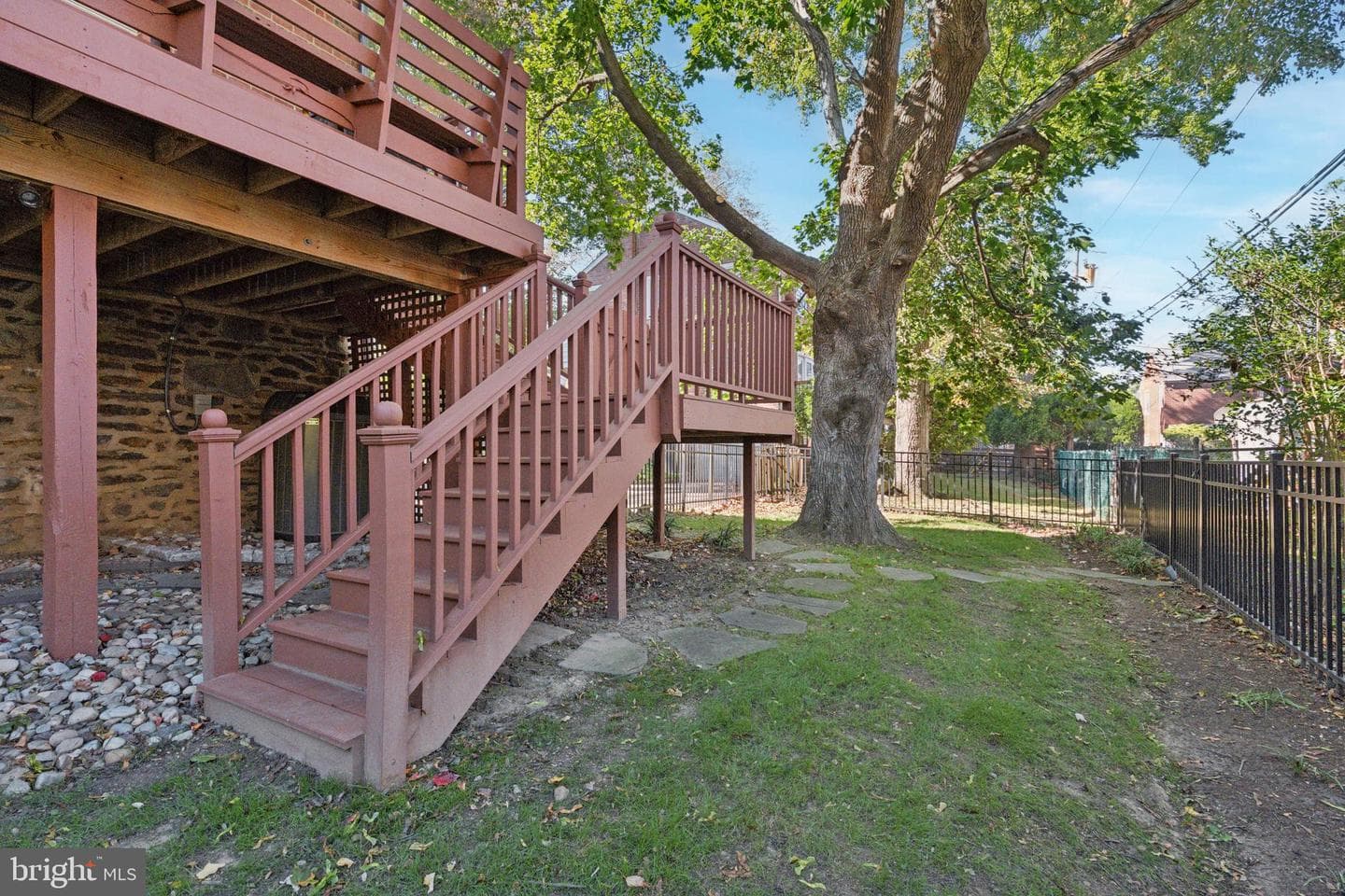 509 Hamilton Road photo 43