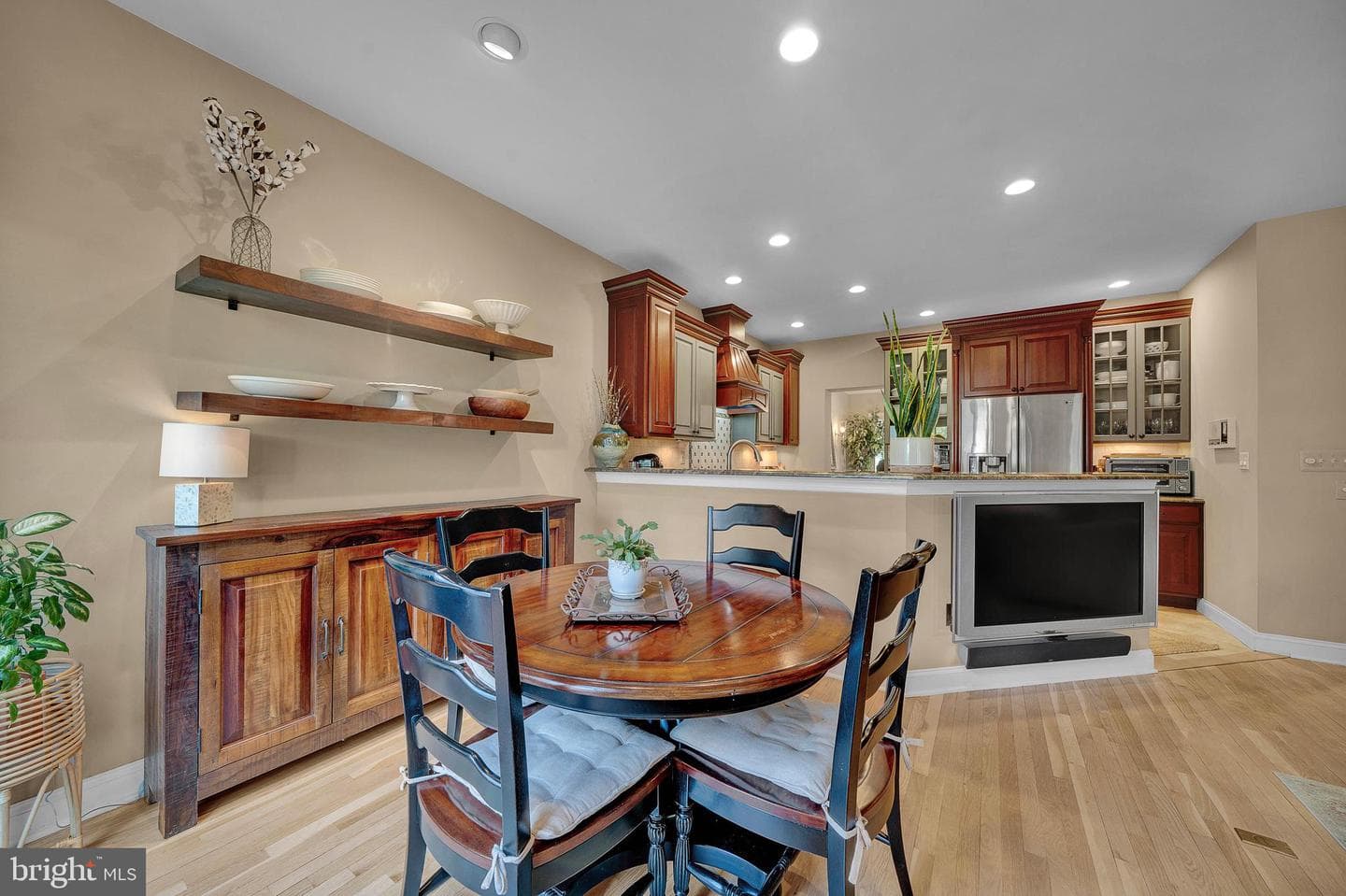 145 Sawgrass Drive photo 14