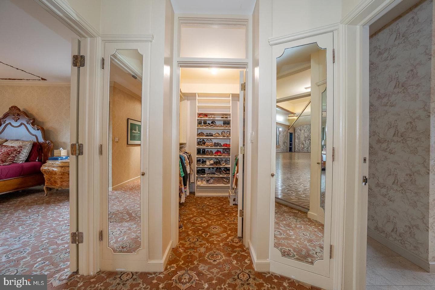 101 Cheswold Lane #5-E photo 18