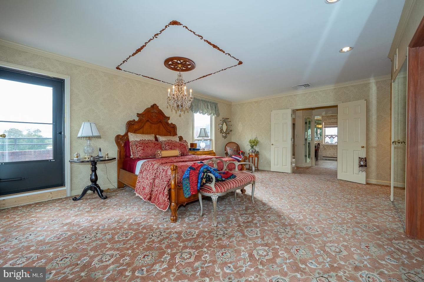 101 Cheswold Lane #5-E photo 22