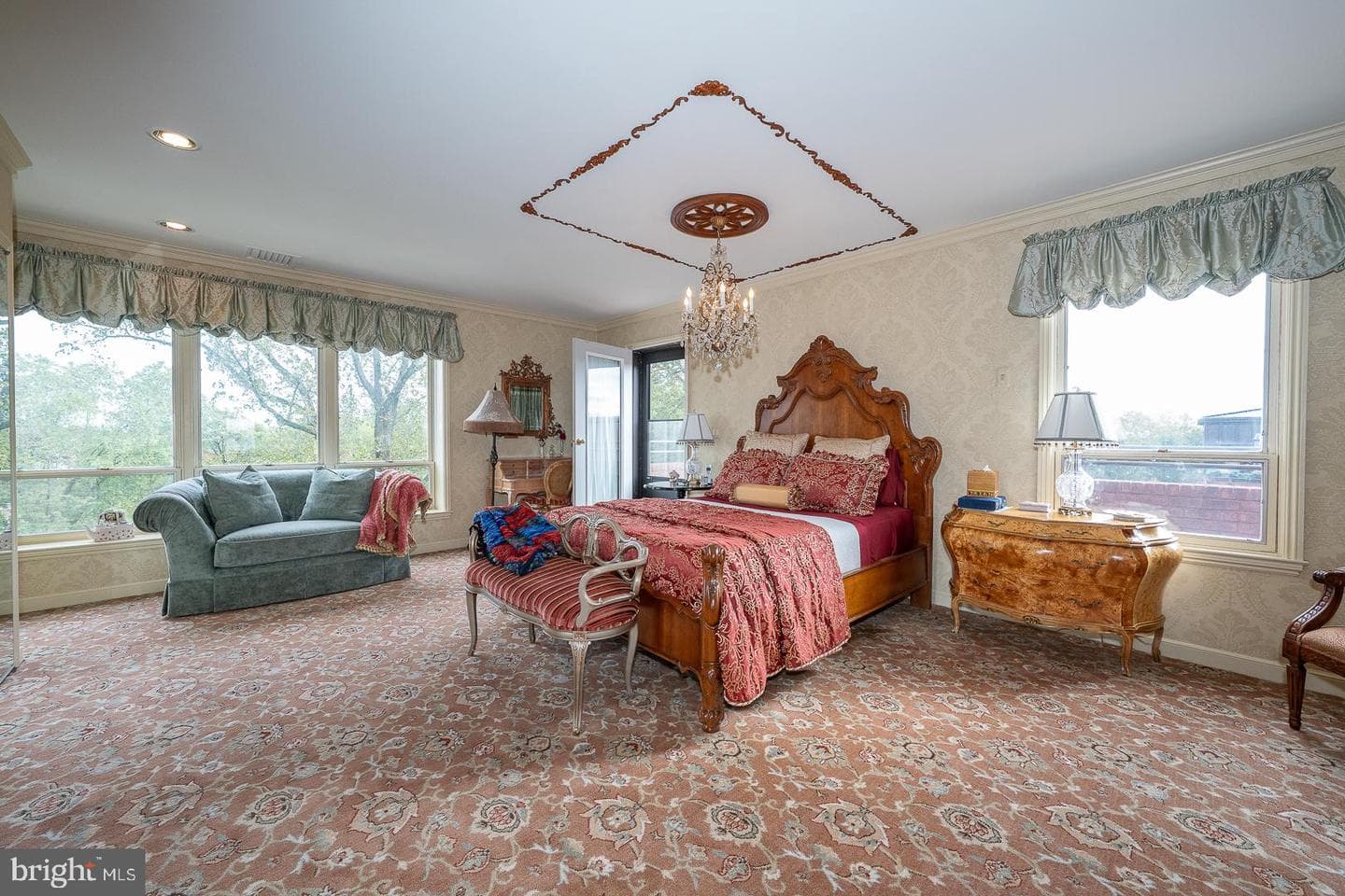 101 Cheswold Lane #5-E photo 23