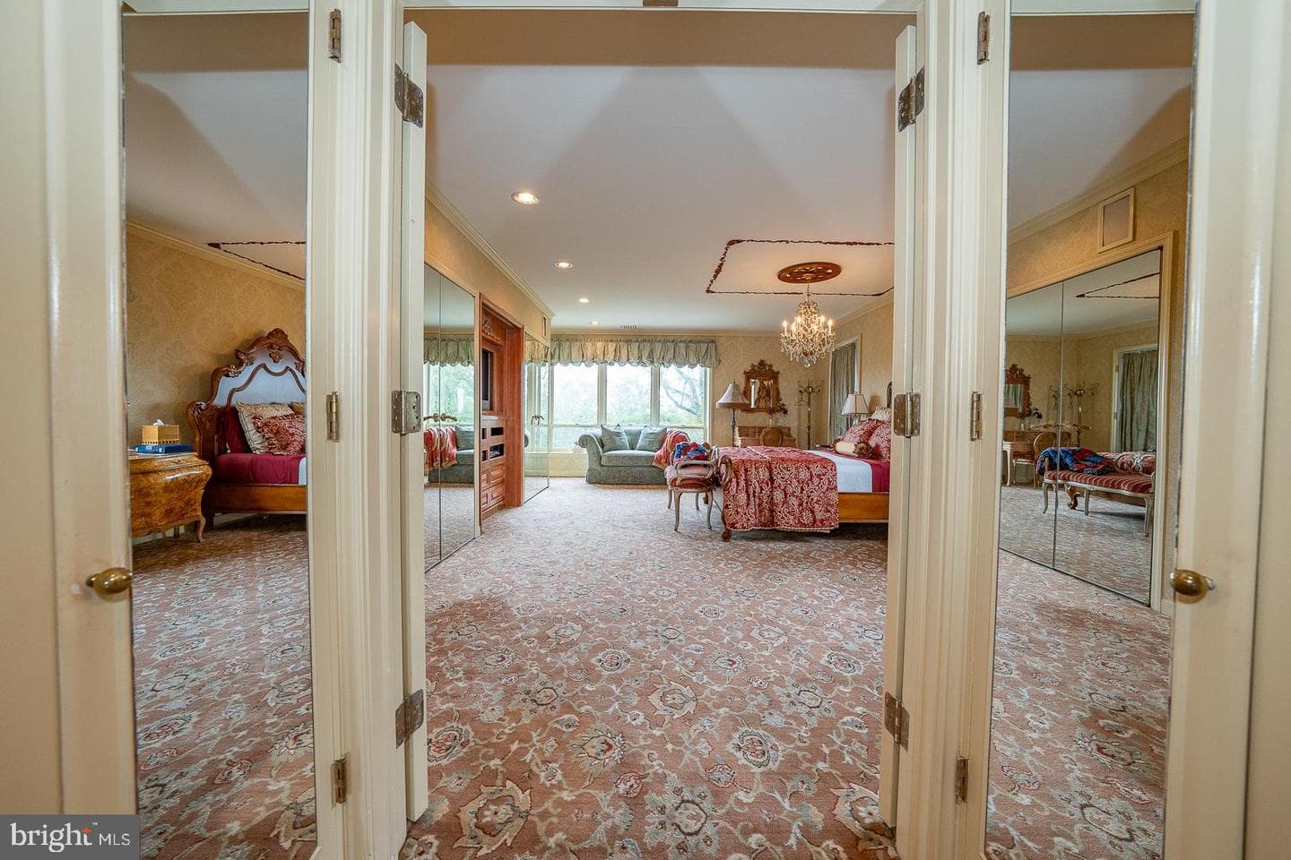 101 Cheswold Lane #5-E photo 25