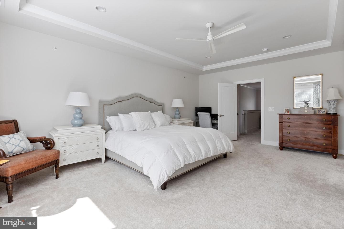 662 Levering Street photo 13