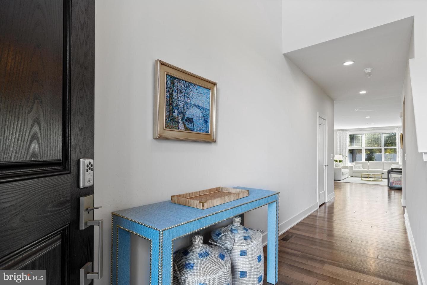 662 Levering Street photo 8