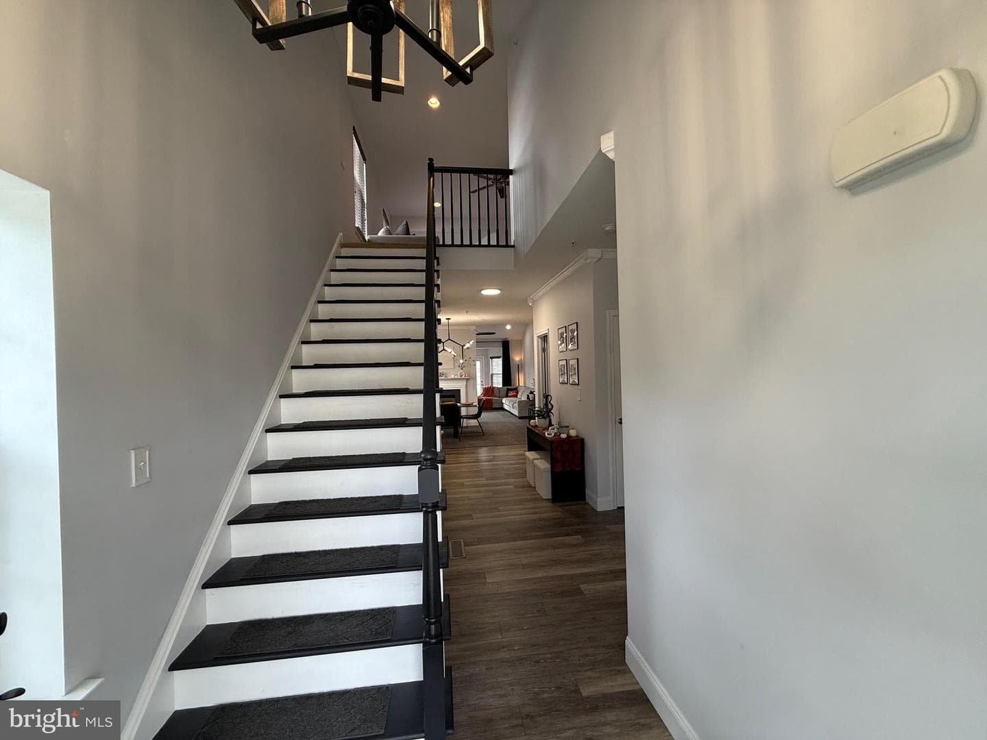 2112 Glenhaven Way photo 20