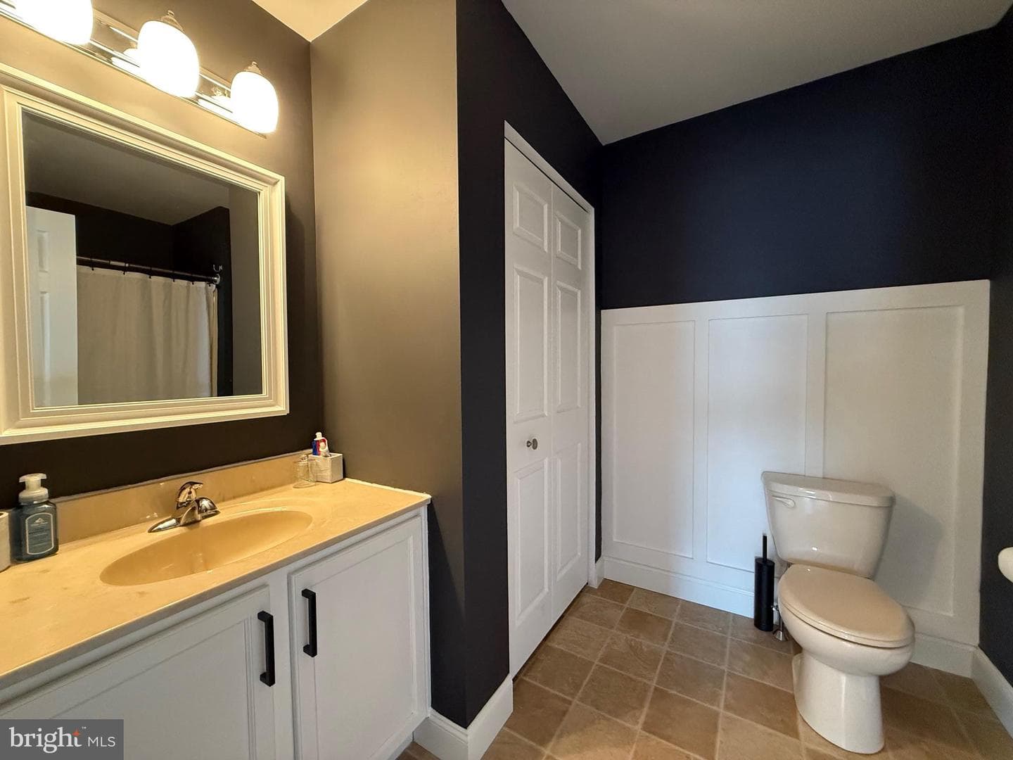 2112 Glenhaven Way photo 27