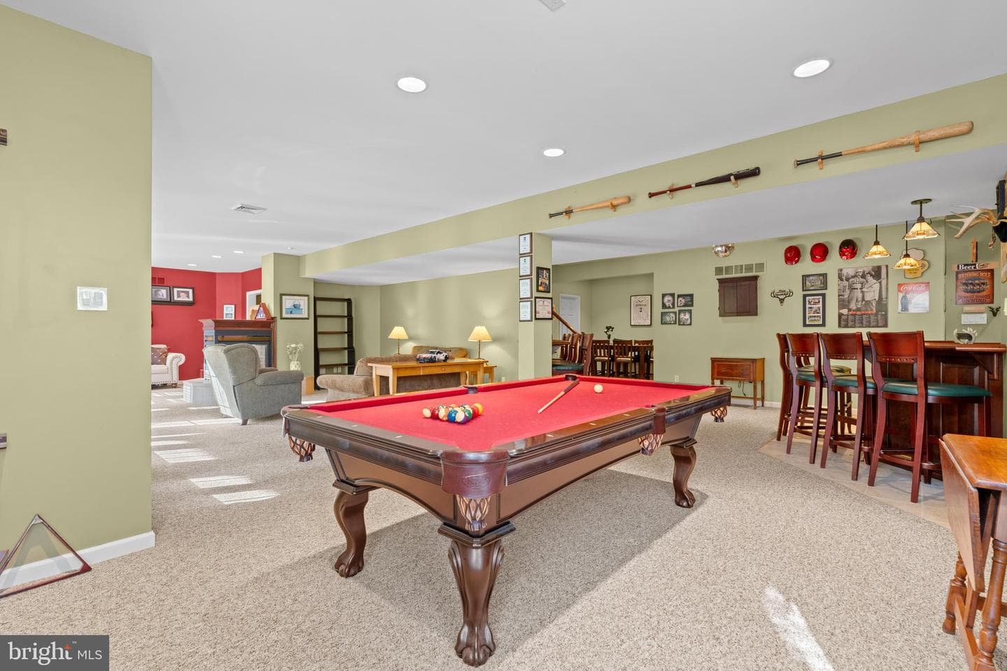 681 Kingswood Vale photo 32