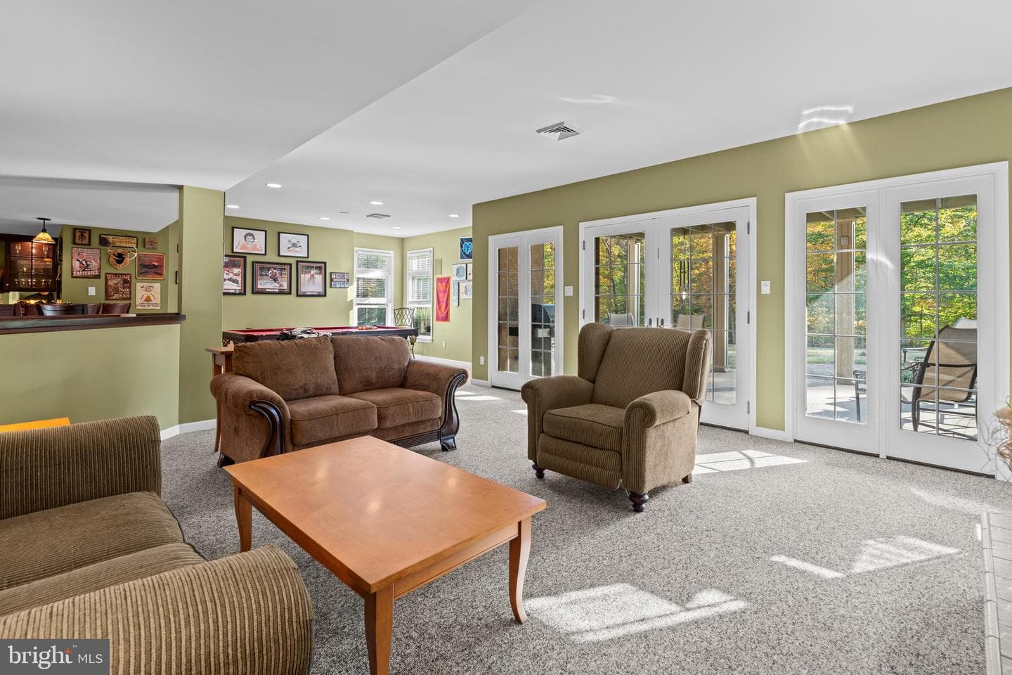 681 Kingswood Vale photo 52