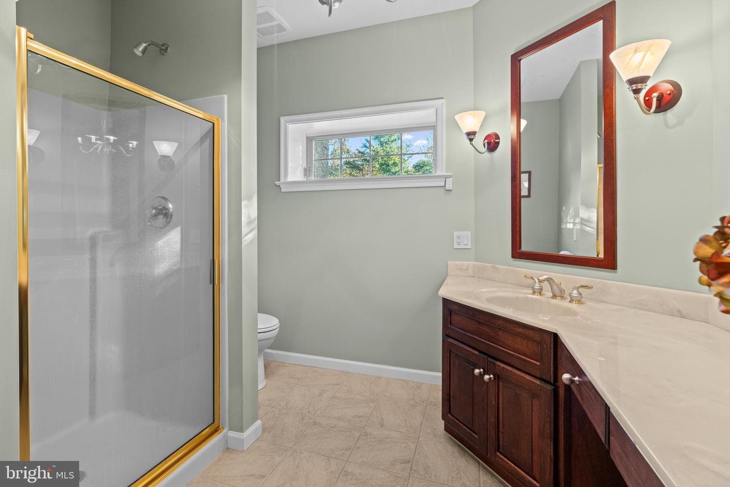 681 Kingswood Vale photo 53