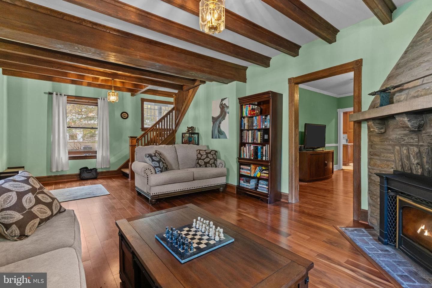 154 Greenwood Avenue photo 4