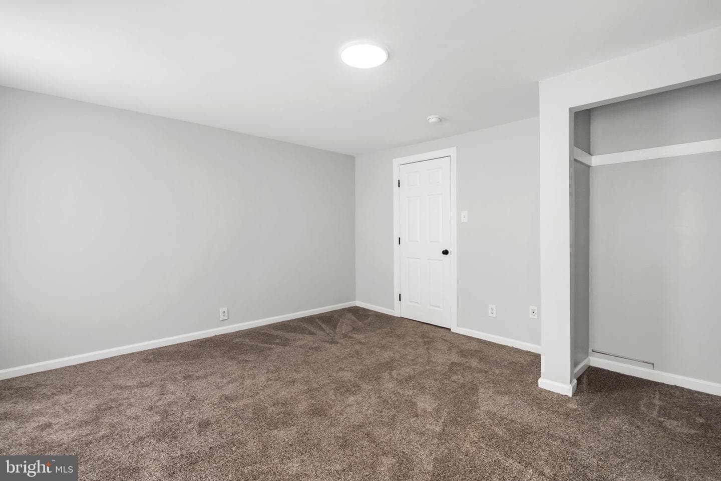 1055 Willow Street photo 13