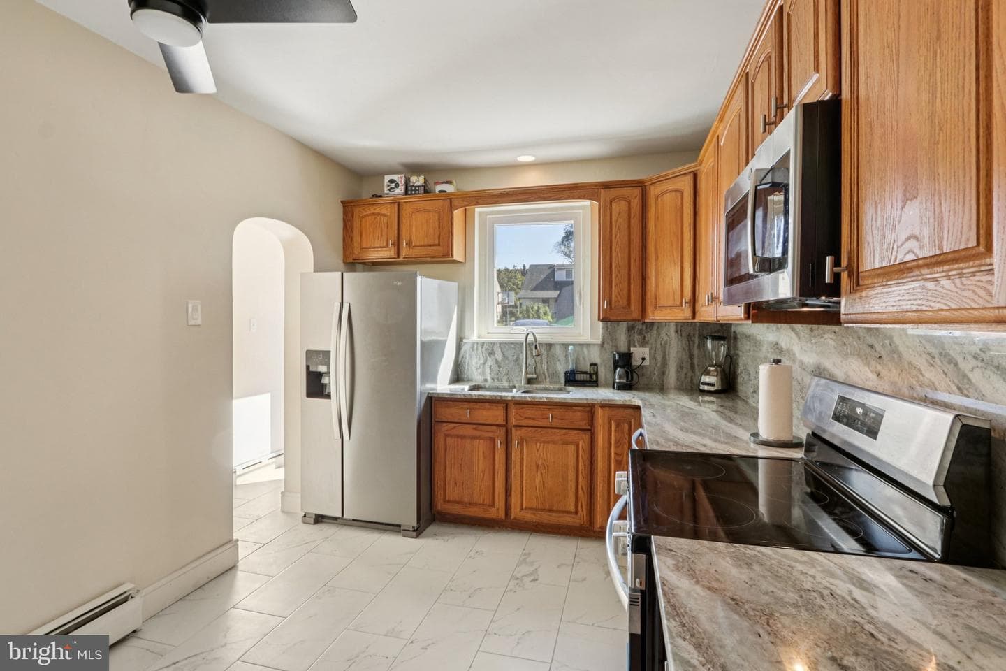 840 N Charlotte photo 14