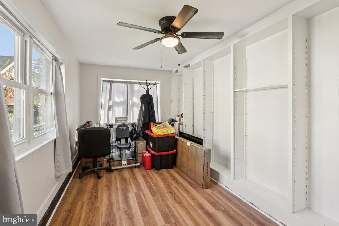 840 N Charlotte photo 22