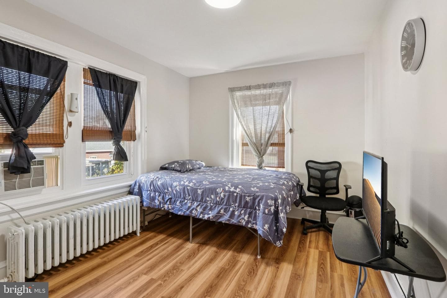 840 N Charlotte photo 25