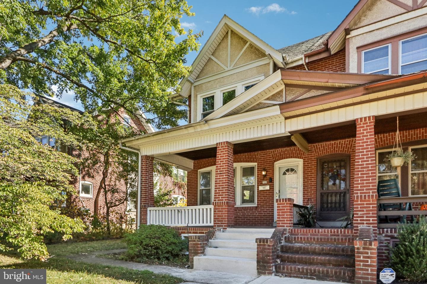 840 N Charlotte photo 3