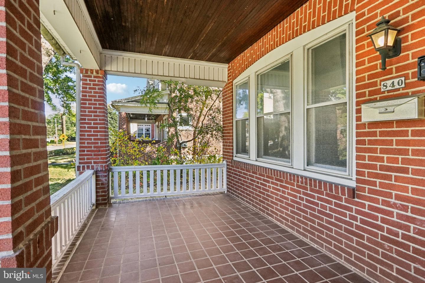 840 N Charlotte photo 5
