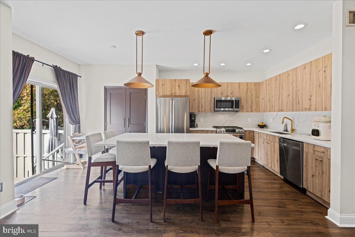 229 Brookdale Court photo 15