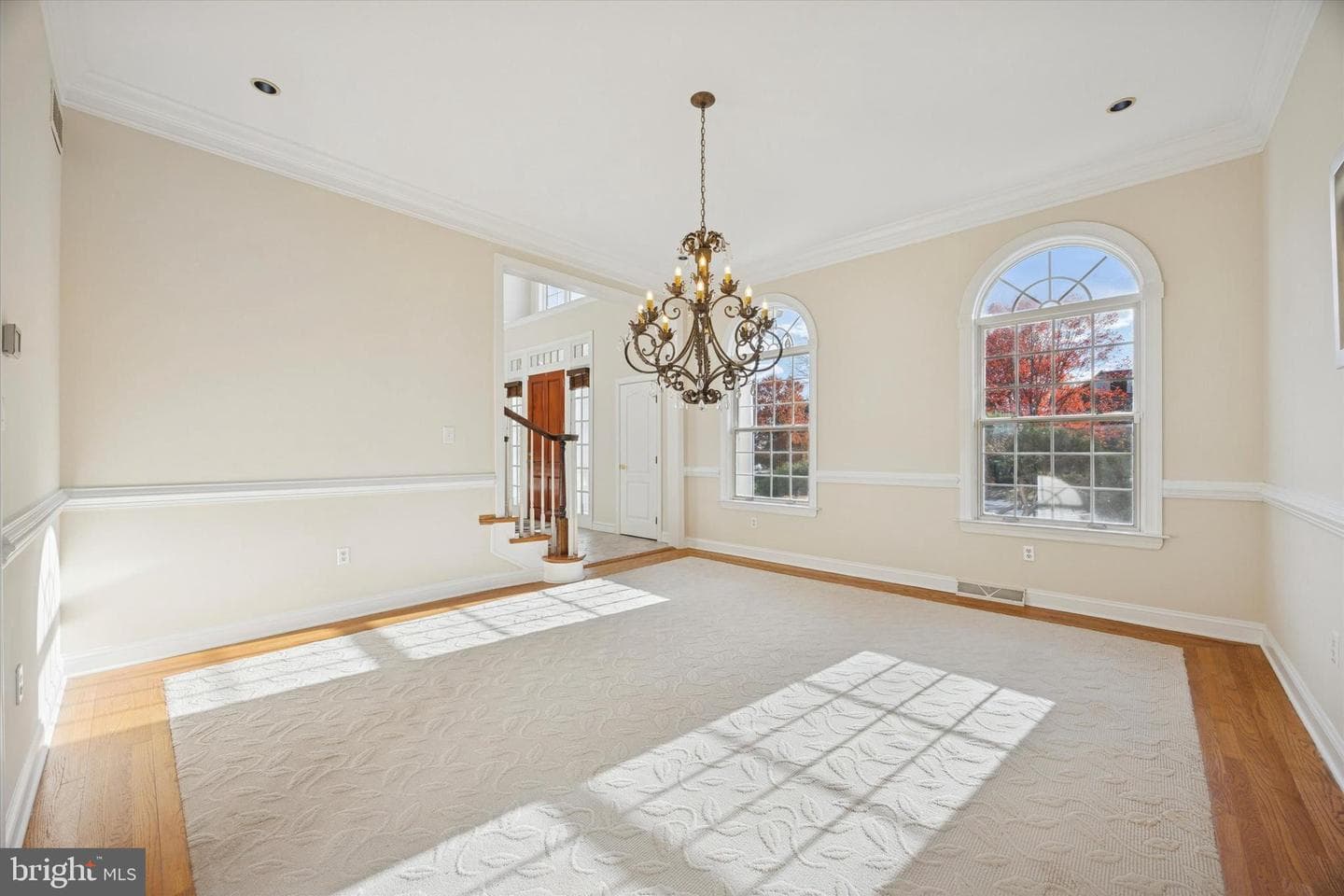 2501 Pond View Drive photo 15