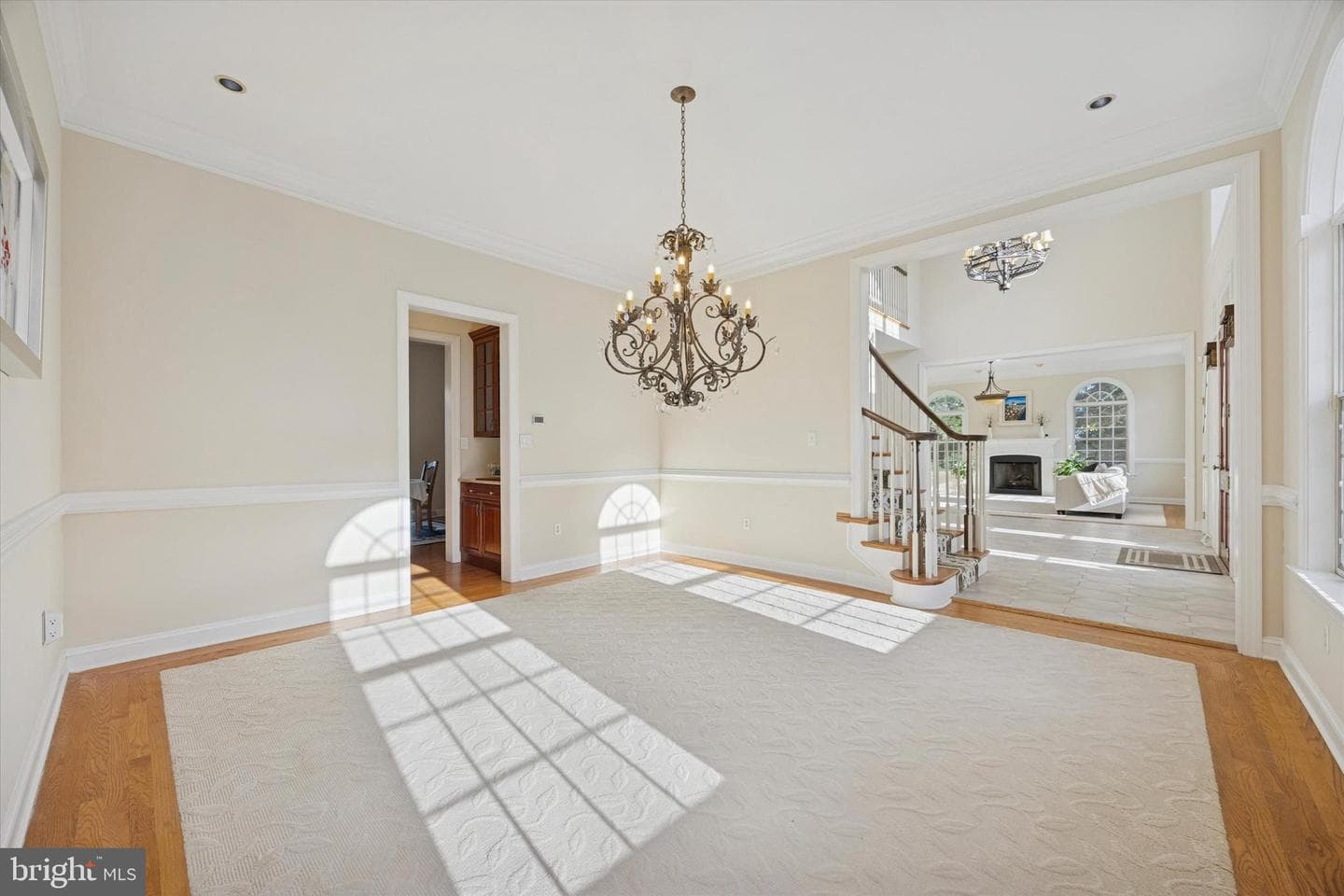 2501 Pond View Drive photo 17