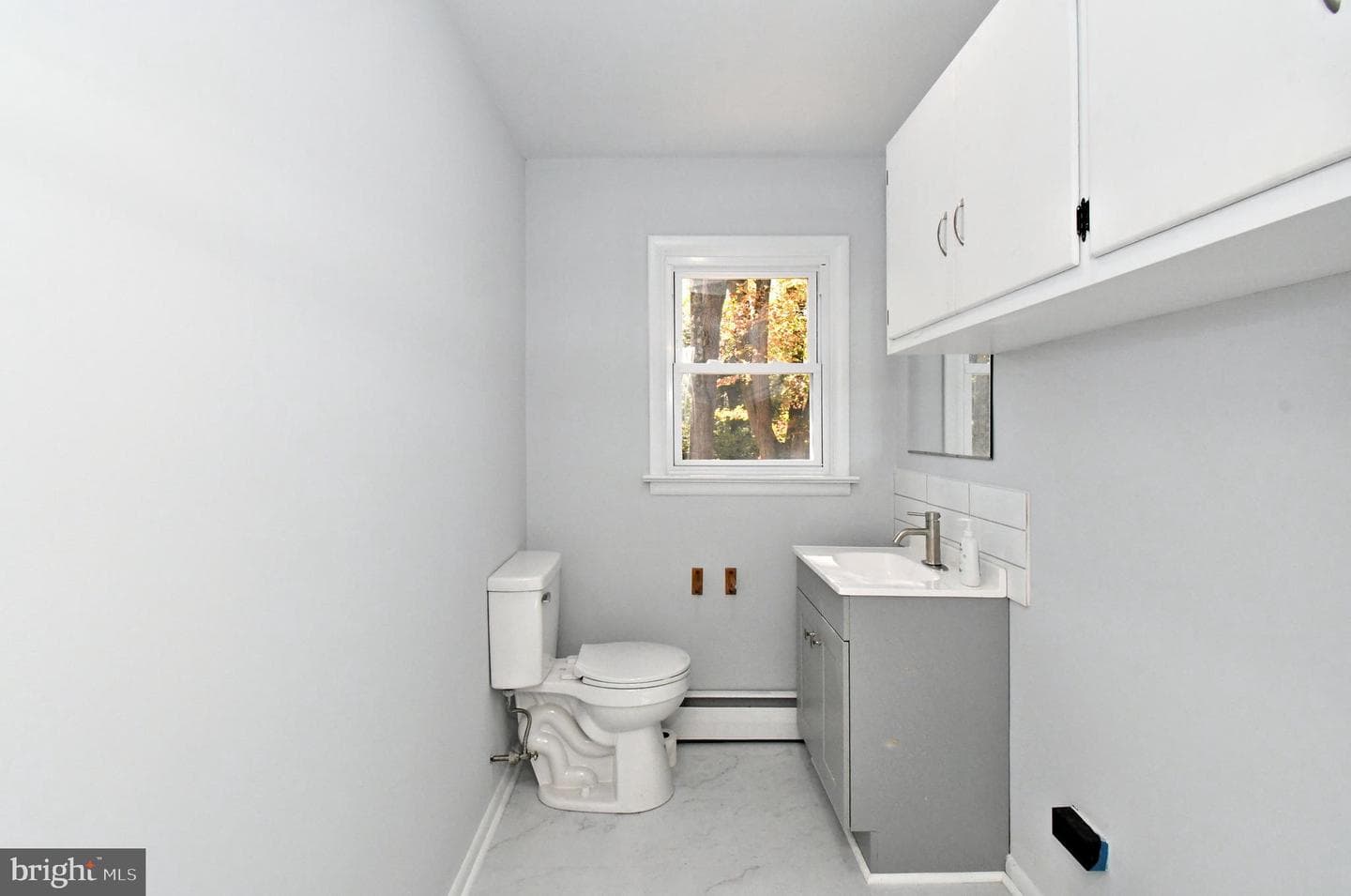 838 Store Road photo 19