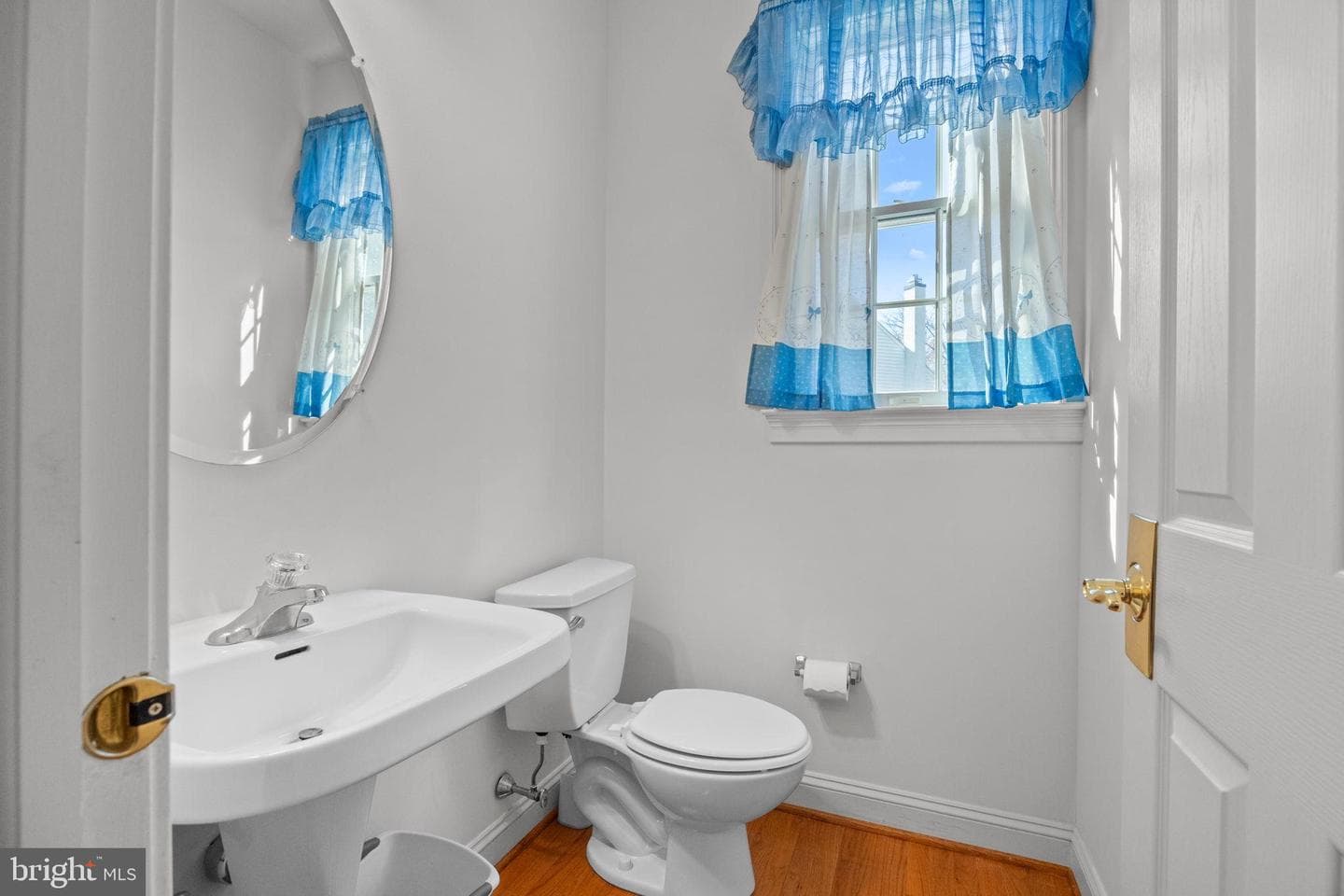 1120 Kingsley Hall Drive photo 10