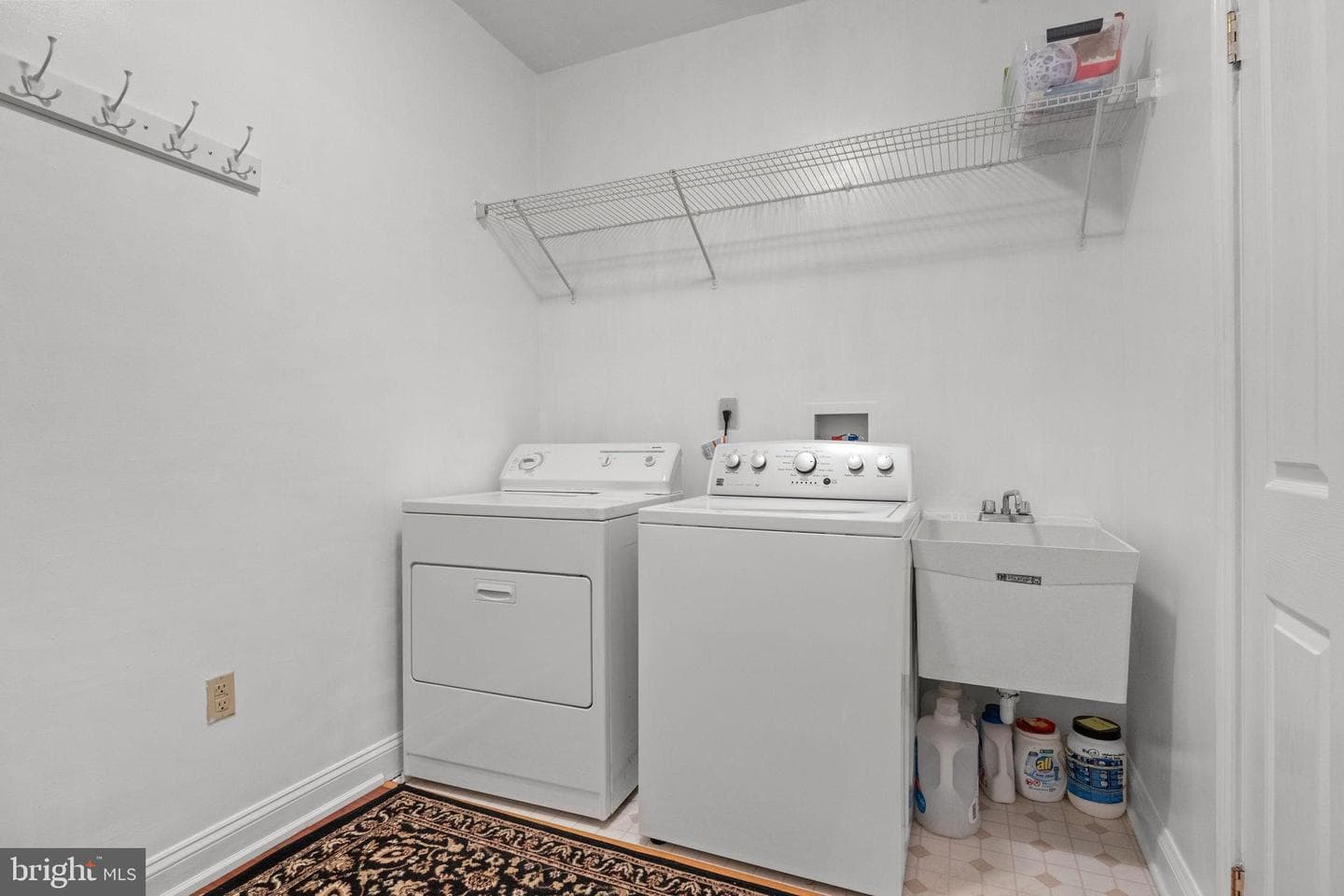 1120 Kingsley Hall Drive photo 27