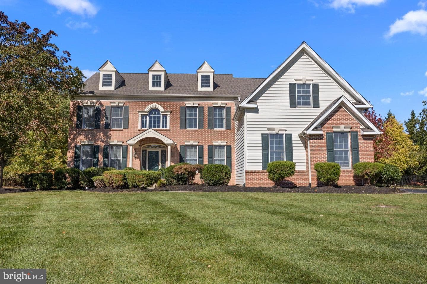1120 Kingsley Hall Drive photo 3