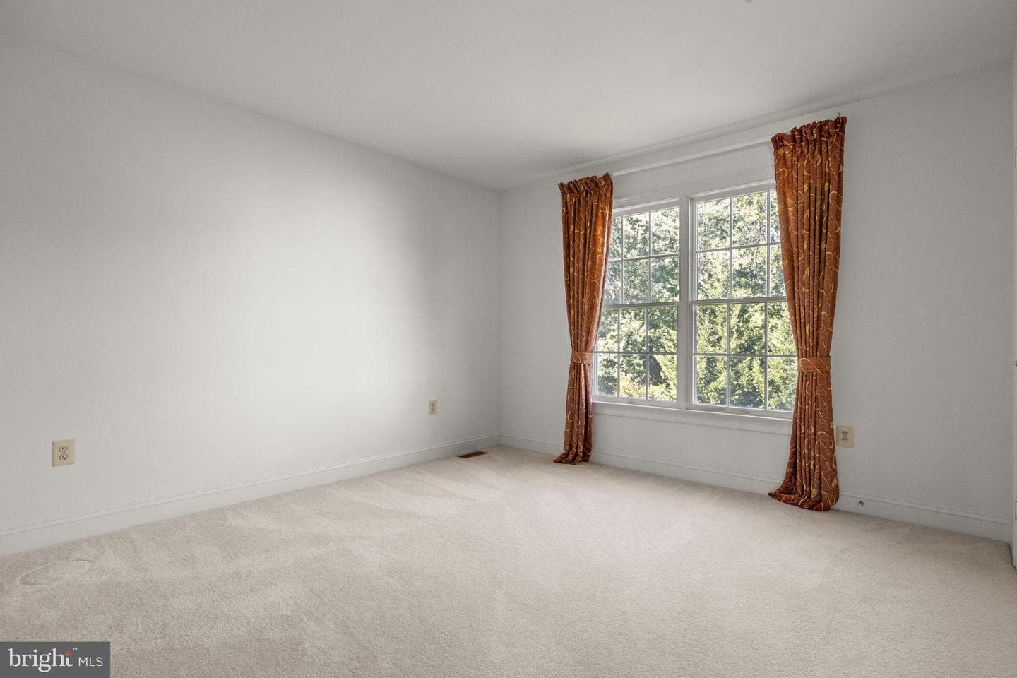 1120 Kingsley Hall Drive photo 36