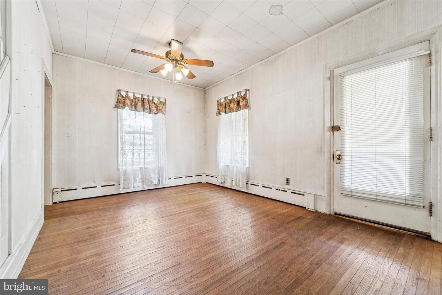 2546 N Broad Street photo 3