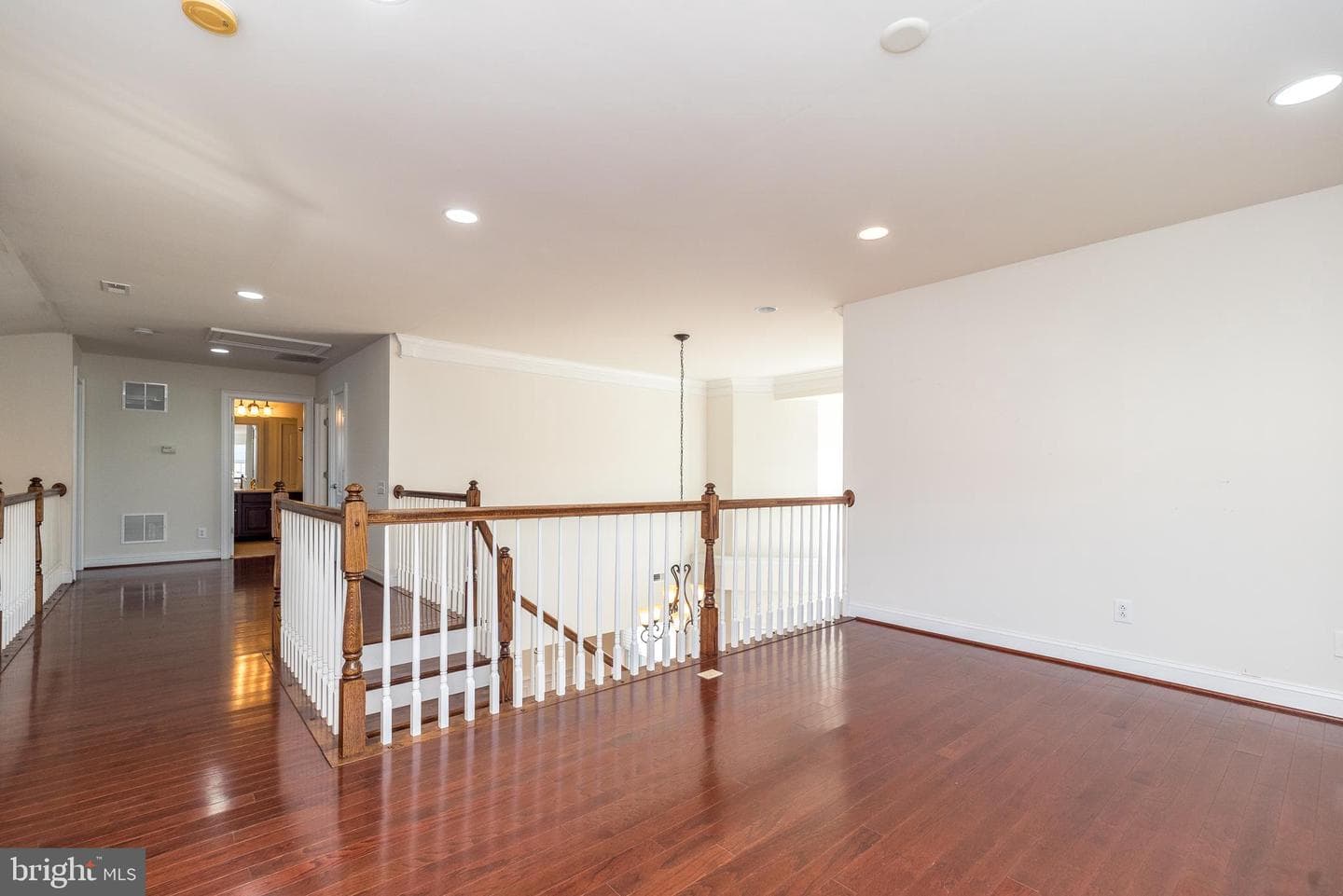 261 Goldenrod Drive photo 33