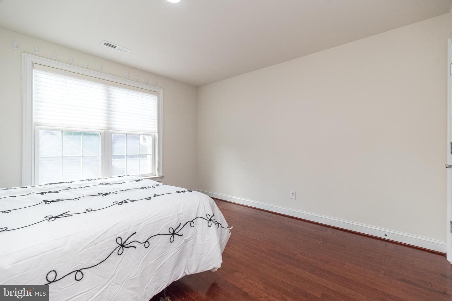 261 Goldenrod Drive photo 35